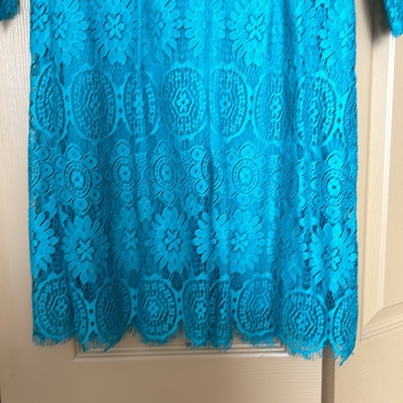 Teal lacy dress - Picture 5 of 7